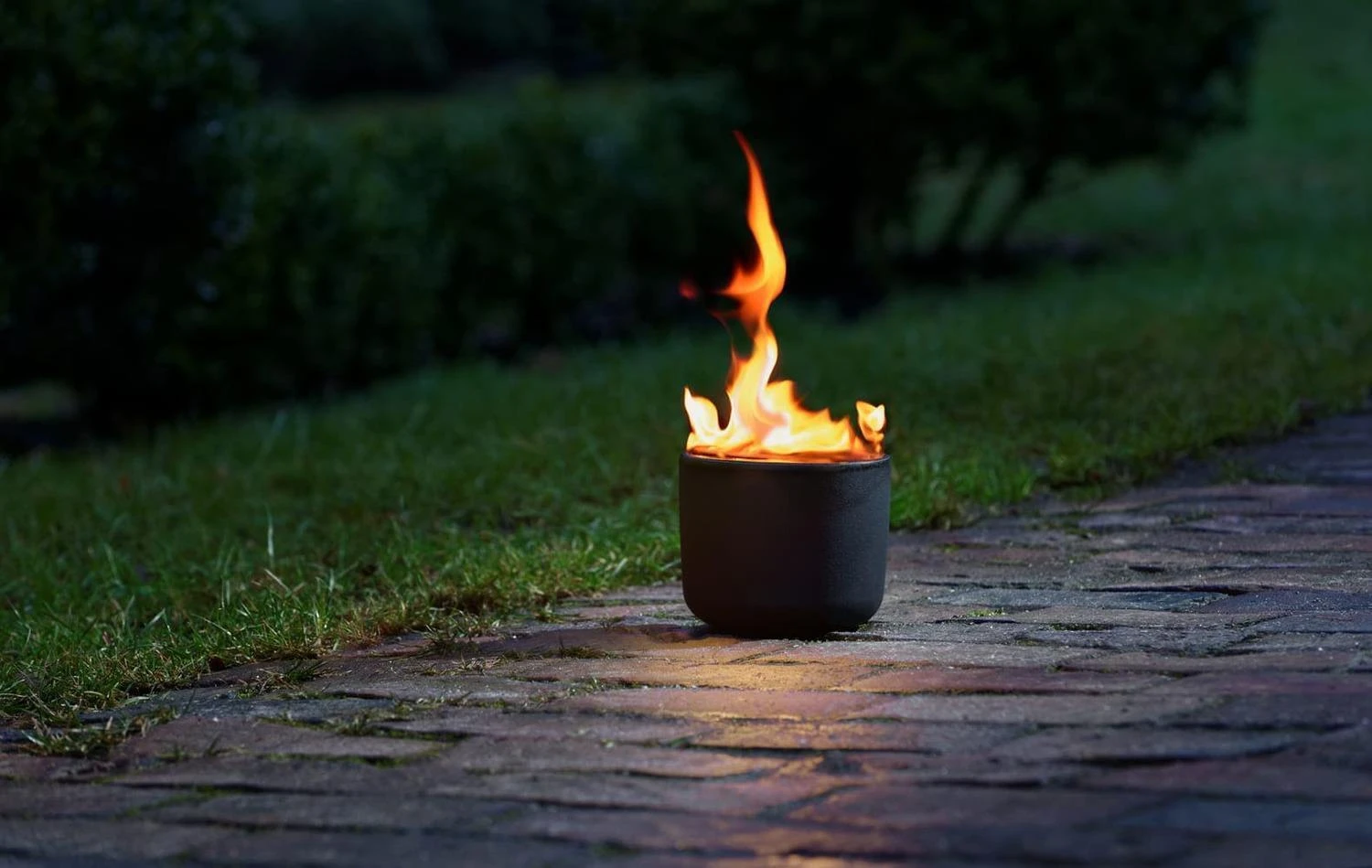 Feuerschale LEDA OutFire Feuerfackel Gusseisen 5 Feuerschale LEDA OutFire Feuerfackel Gusseisen – Bild 5